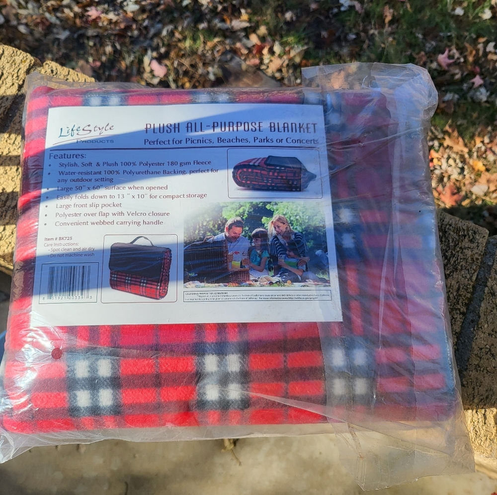 Life Style Products Plush All Purpose Blanket.
